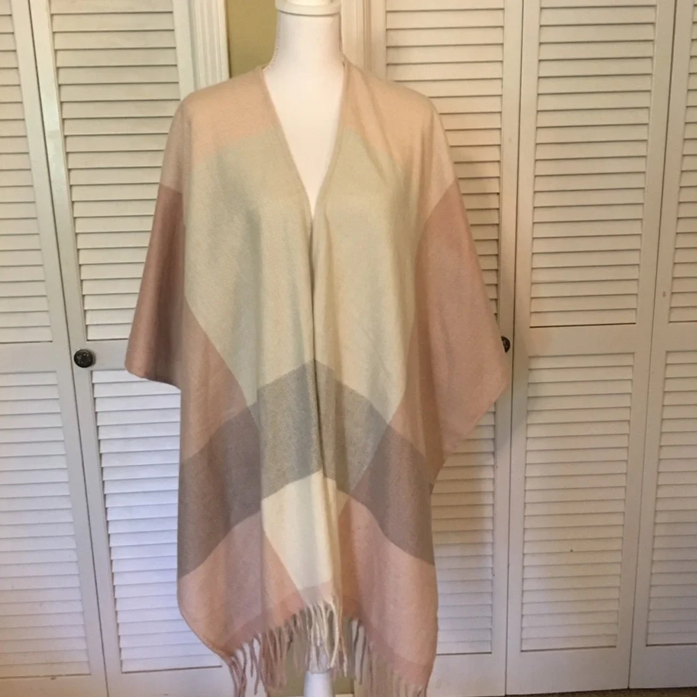 Woolrich Cozy Blanket Wrap
